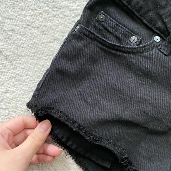 TALULA Black Mid Rise Cutoff Denim Shorts - Picture 4 of 8